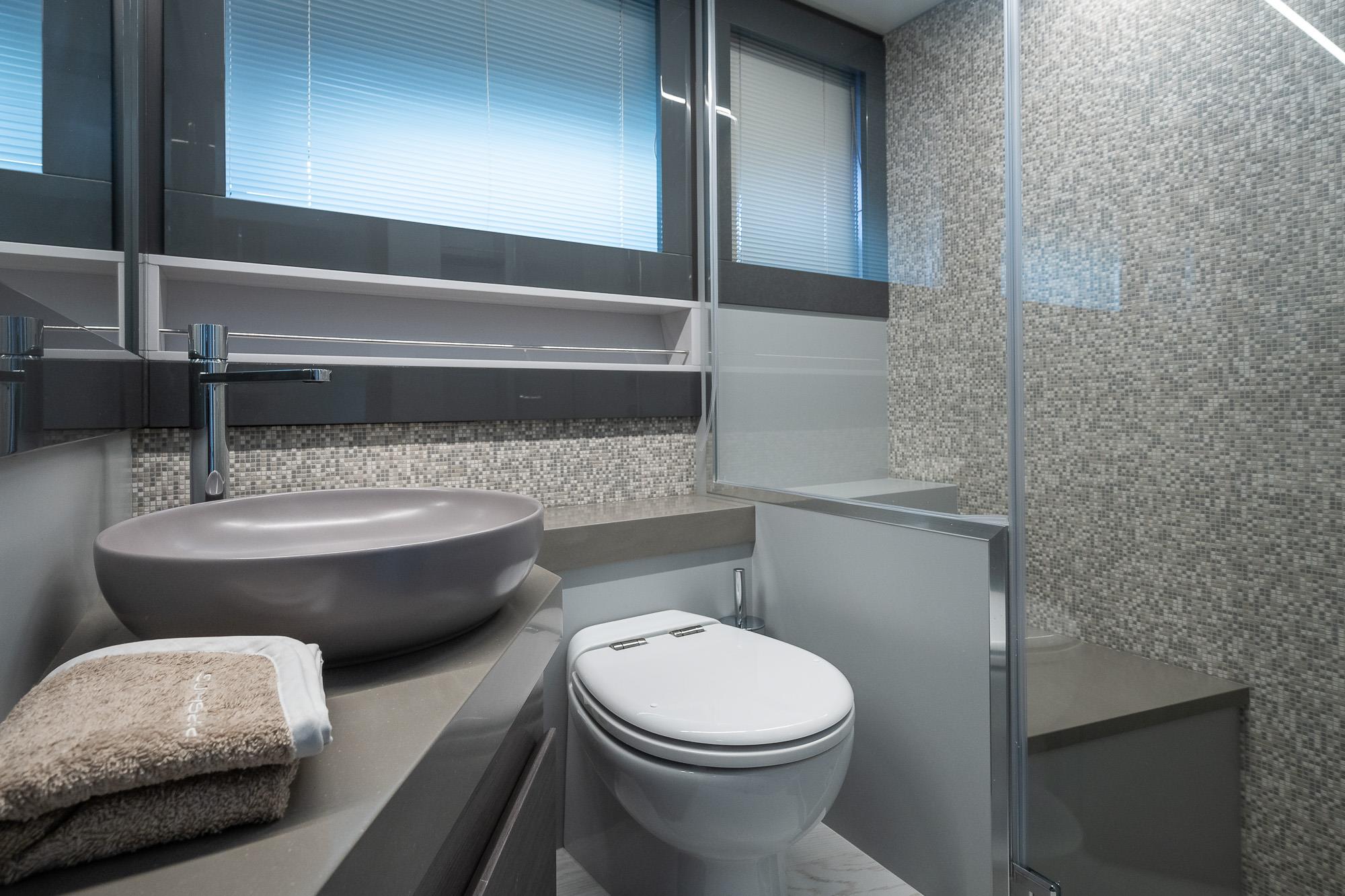 2023 PERSHING 5X IPS 